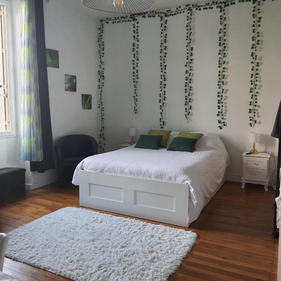 Villa De Souza Bouille-Loretz Экстерьер фото